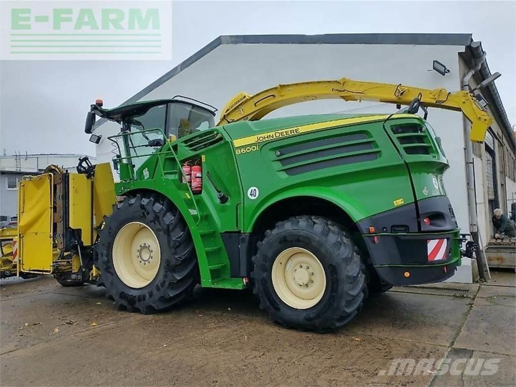 John Deere 8600 Önjáró szecskázók