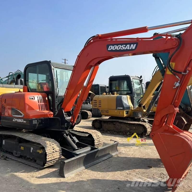 Doosan DX 60-9 C Lánctalpas kotrók