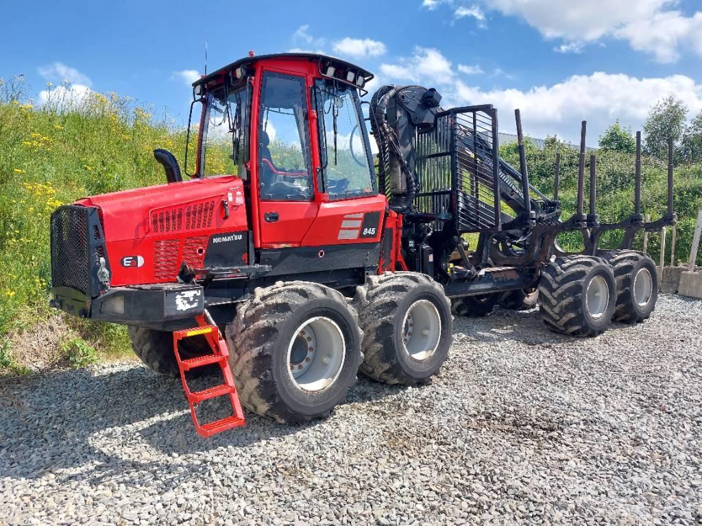Komatsu 845 Kihordók