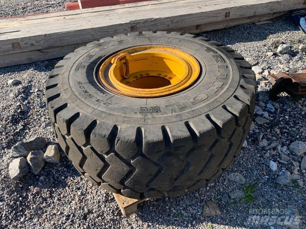 Volvo L120-L90 Gumiabroncsok, kerekek és felnik