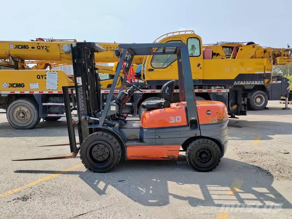 Toyota FD 30 Dízel targoncák