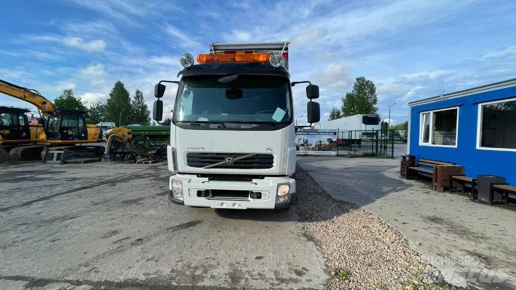 Volvo FL 10 Járműszállítók