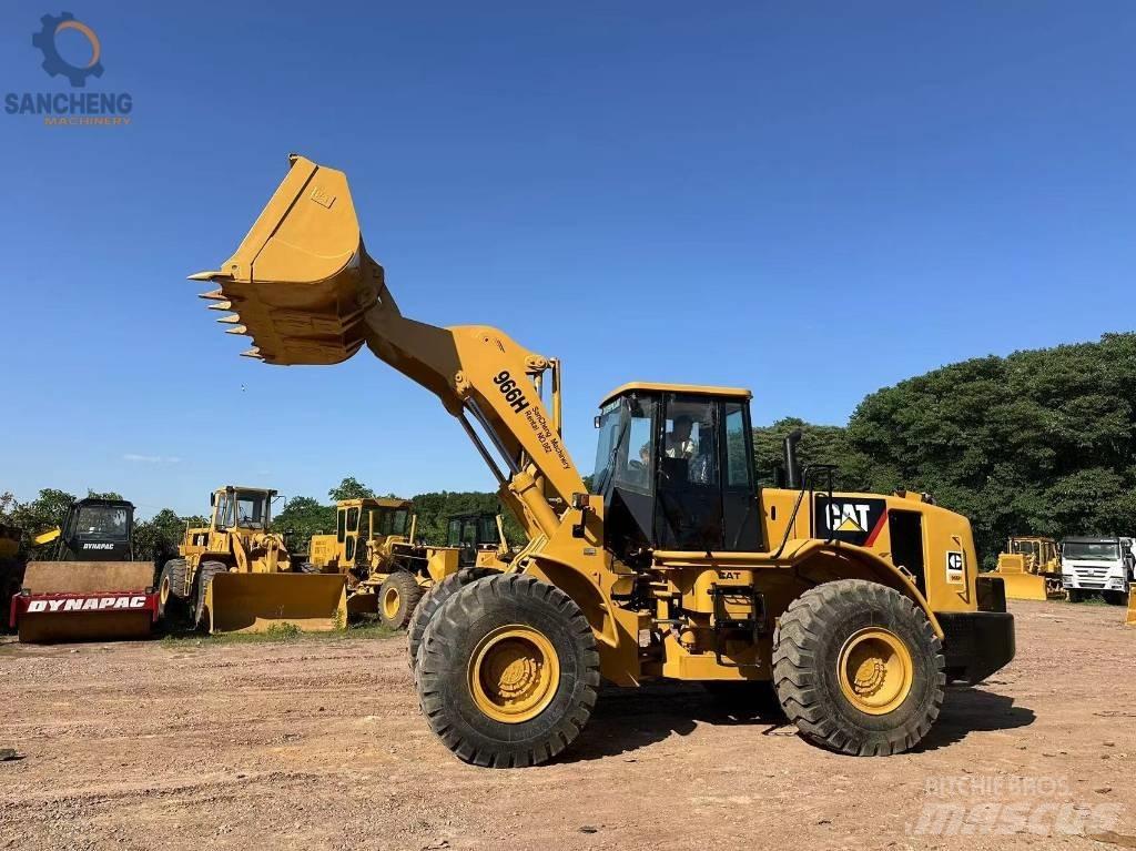 CAT 966 H Gumikerekes homlokrakodók