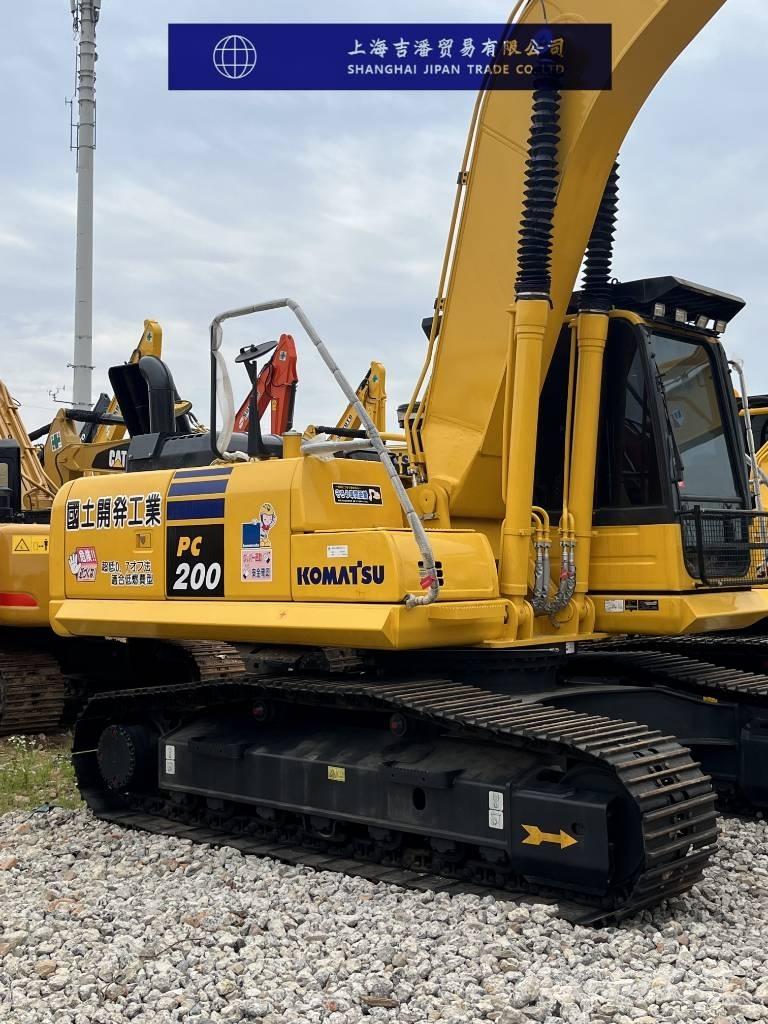 Komatsu PC 200 Lánctalpas kotrók