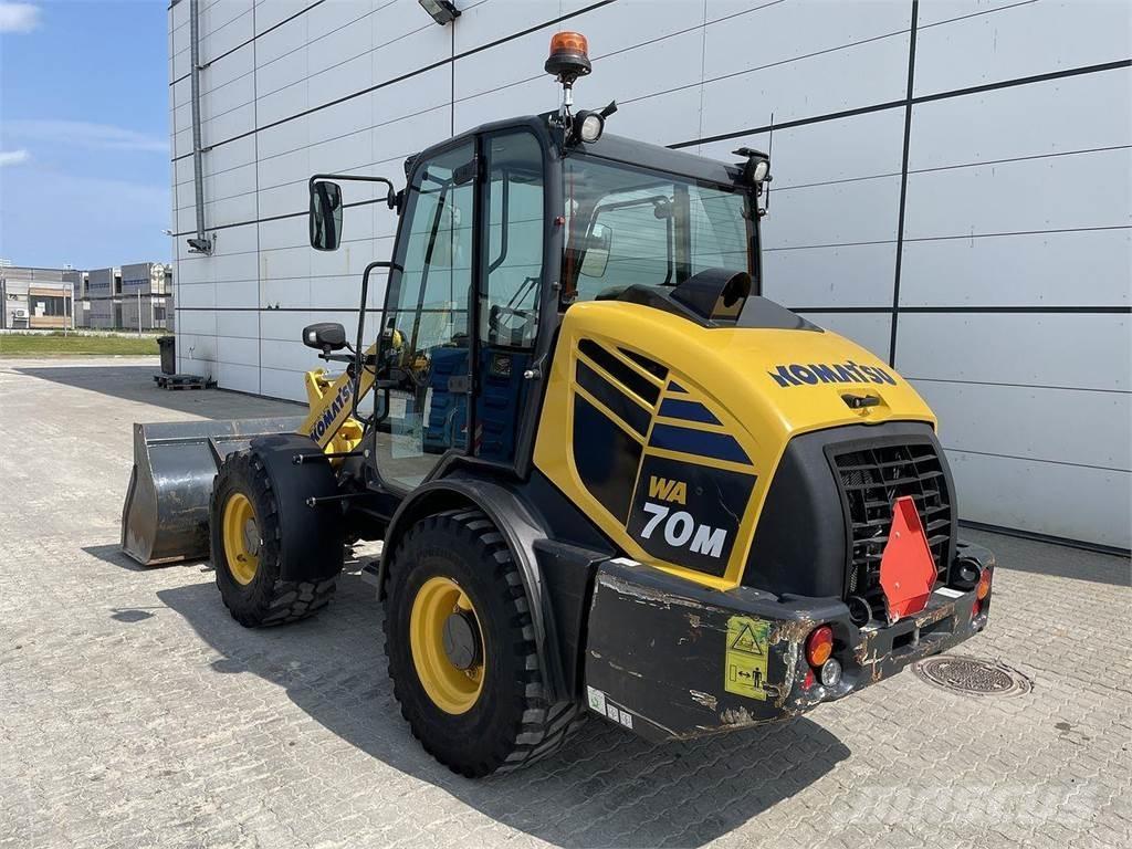 Komatsu WA70M-8EO Univerzális rakodók