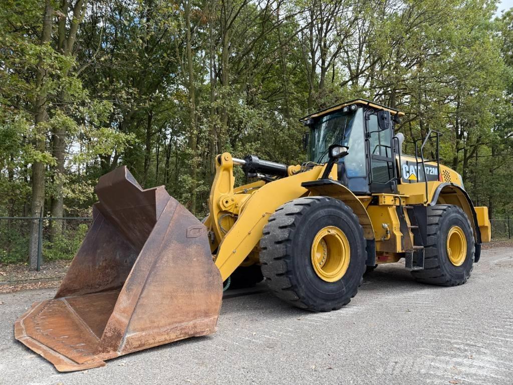 CAT 972 M Gumikerekes homlokrakodók