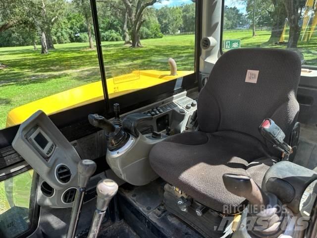 JCB 85 Z-1 Lánctalpas kotrók