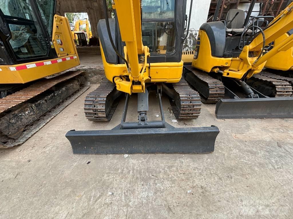 Komatsu PC35MR Mini kotrók < 7t