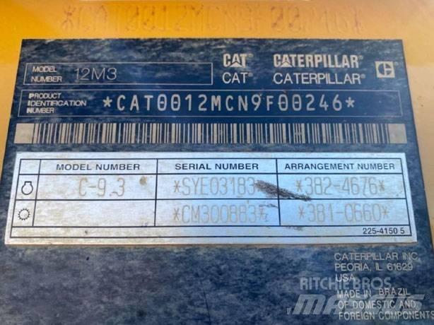 CAT 12 M 3 Gréderek