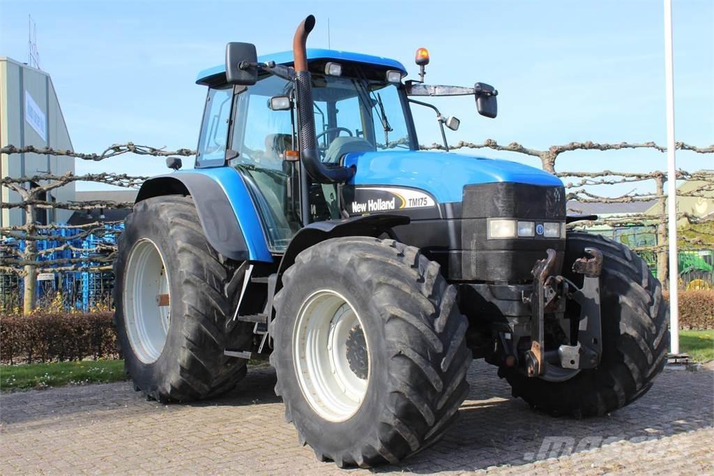 New Holland TM175 Traktorok