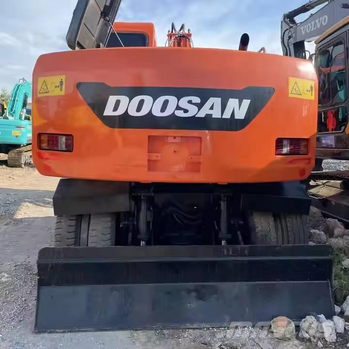 Doosan DX150W-9C Gumikerekes kotrók