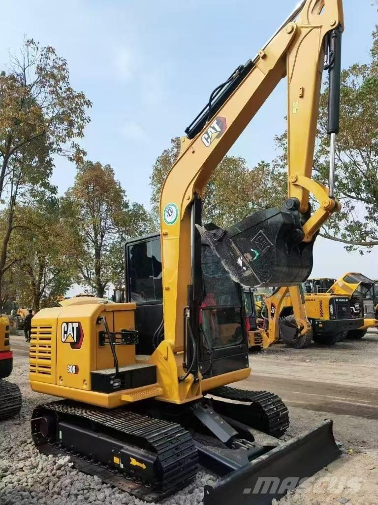 CAT 306E Lánctalpas kotrók