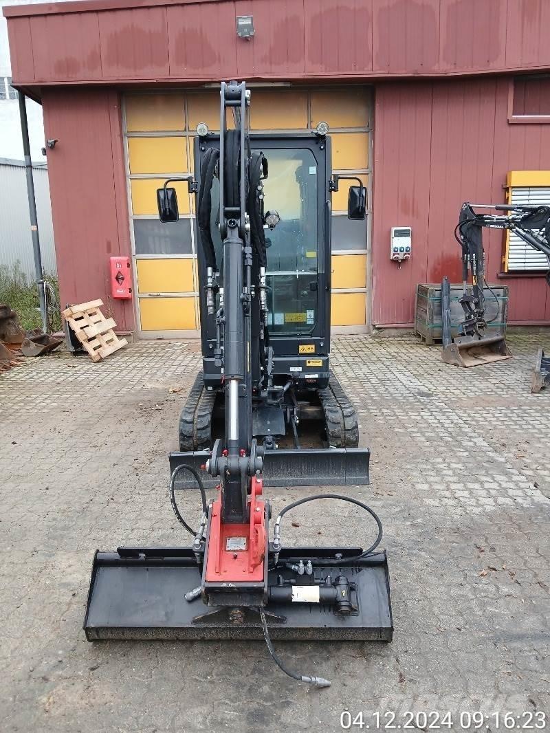 Eurocomach 22SR Mini kotrók < 7t