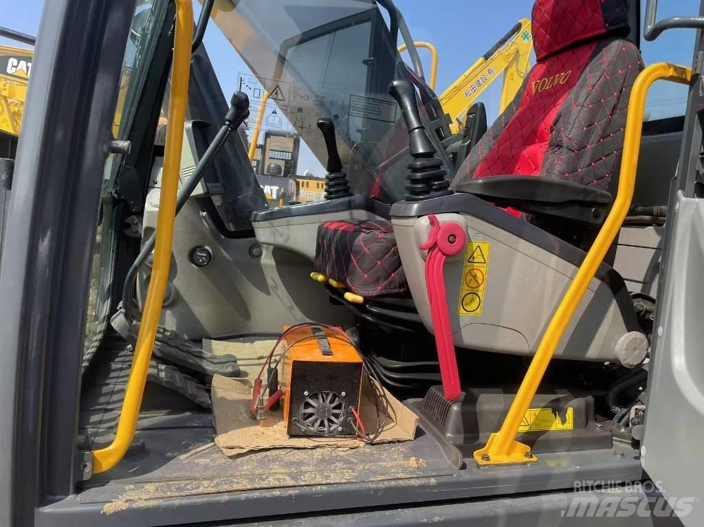 Volvo EC 220 Lánctalpas kotrók