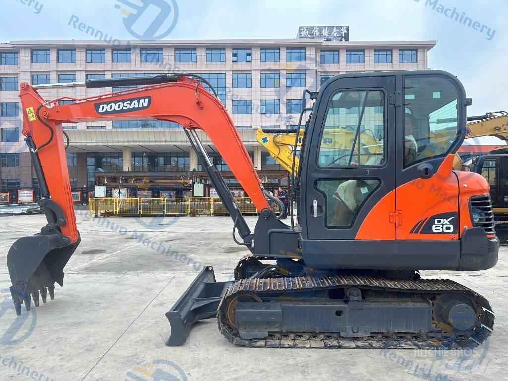 Doosan DX 60 Mini kotrók < 7t