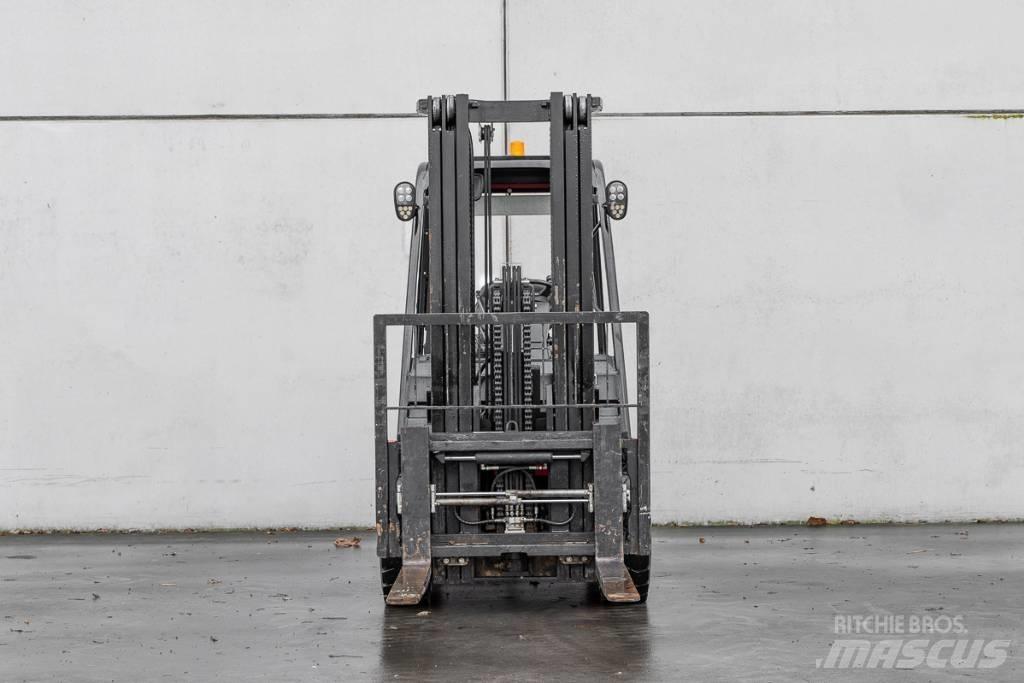 Manitou MI 35 D Dízel targoncák