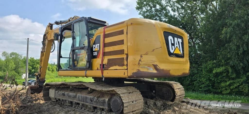 CAT 320 Lánctalpas kotrók