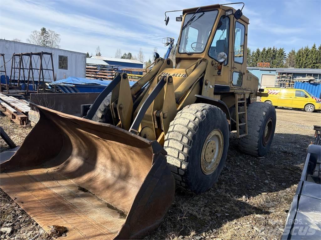 Fiat Allis Gumikerekes homlokrakodók