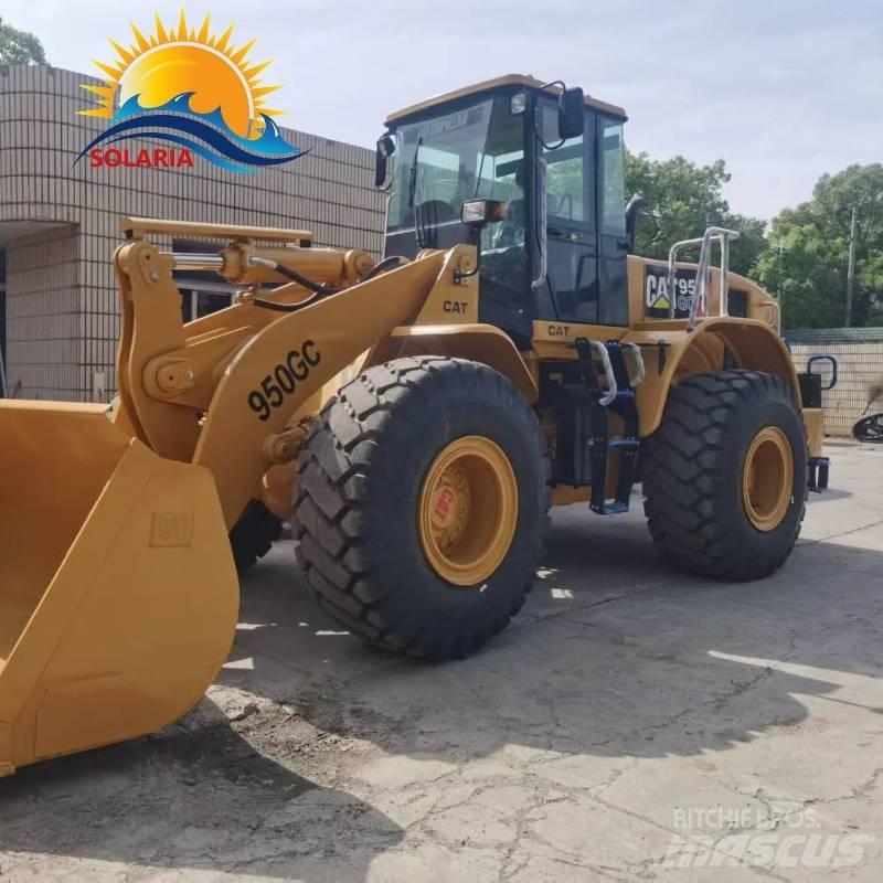 CAT 950gc Gumikerekes homlokrakodók