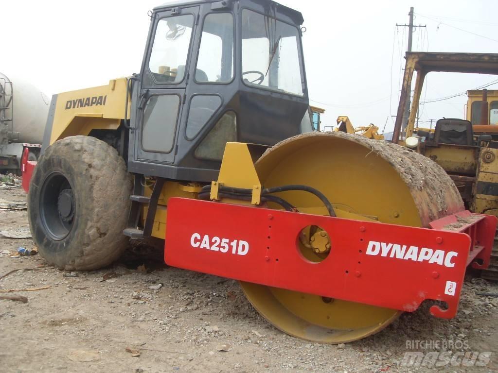 Dynapac CA 251 D Egydobos hengerek