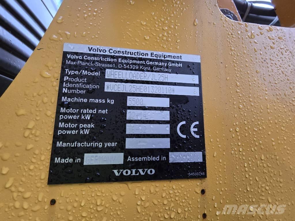 Volvo JL25H Electric Gumikerekes homlokrakodók