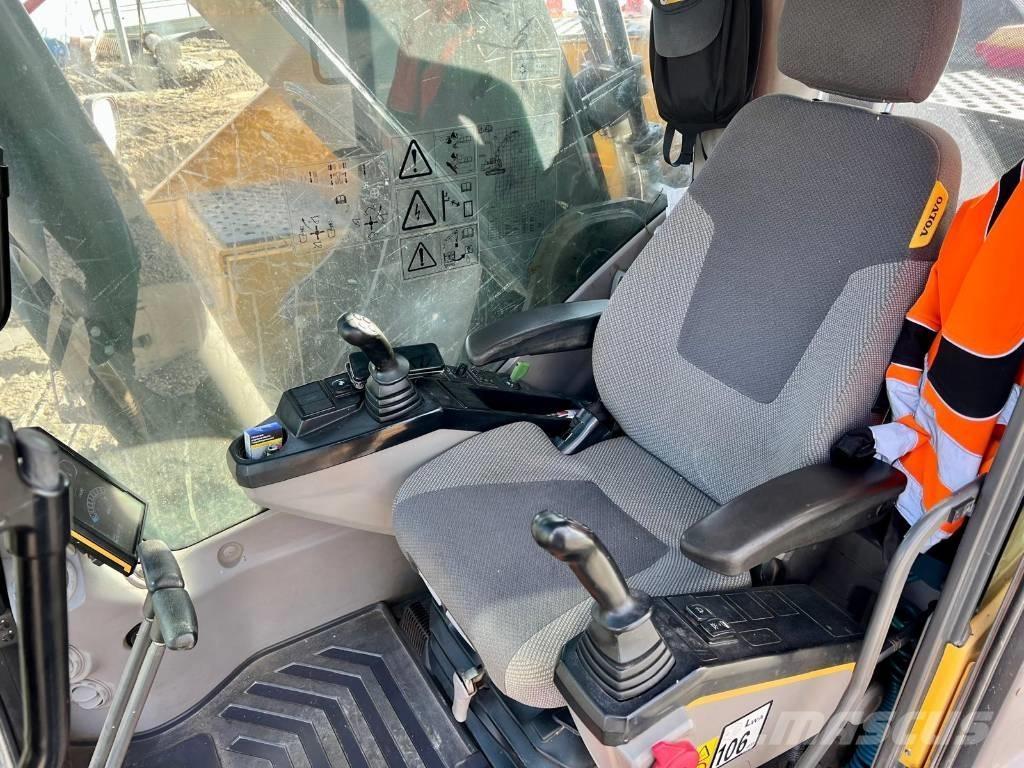 Volvo EC480 EL LONG Hosszú gém kotrók