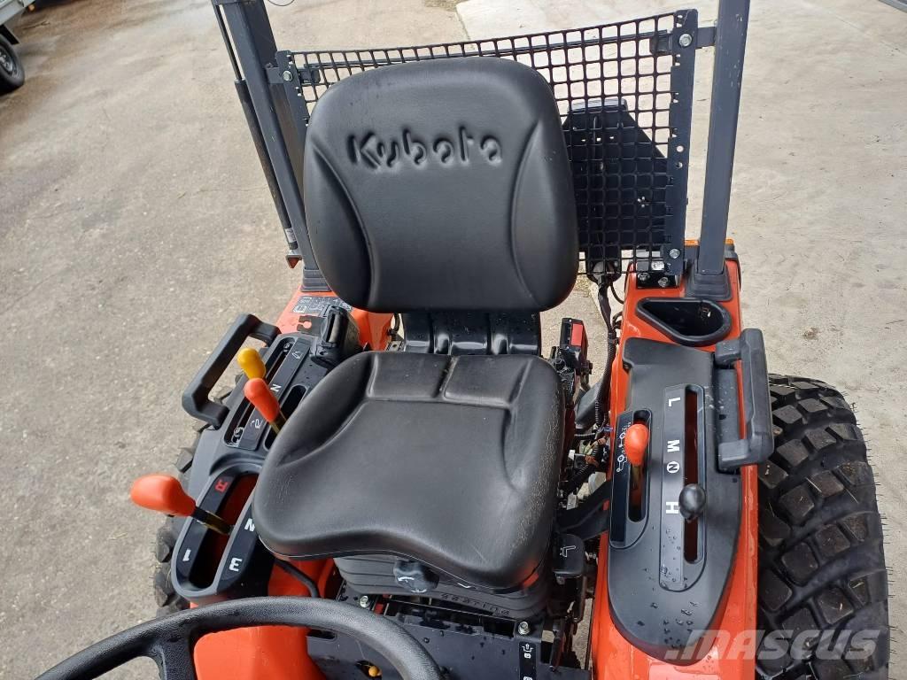 Kubota B1-241 Kompakt traktorok
