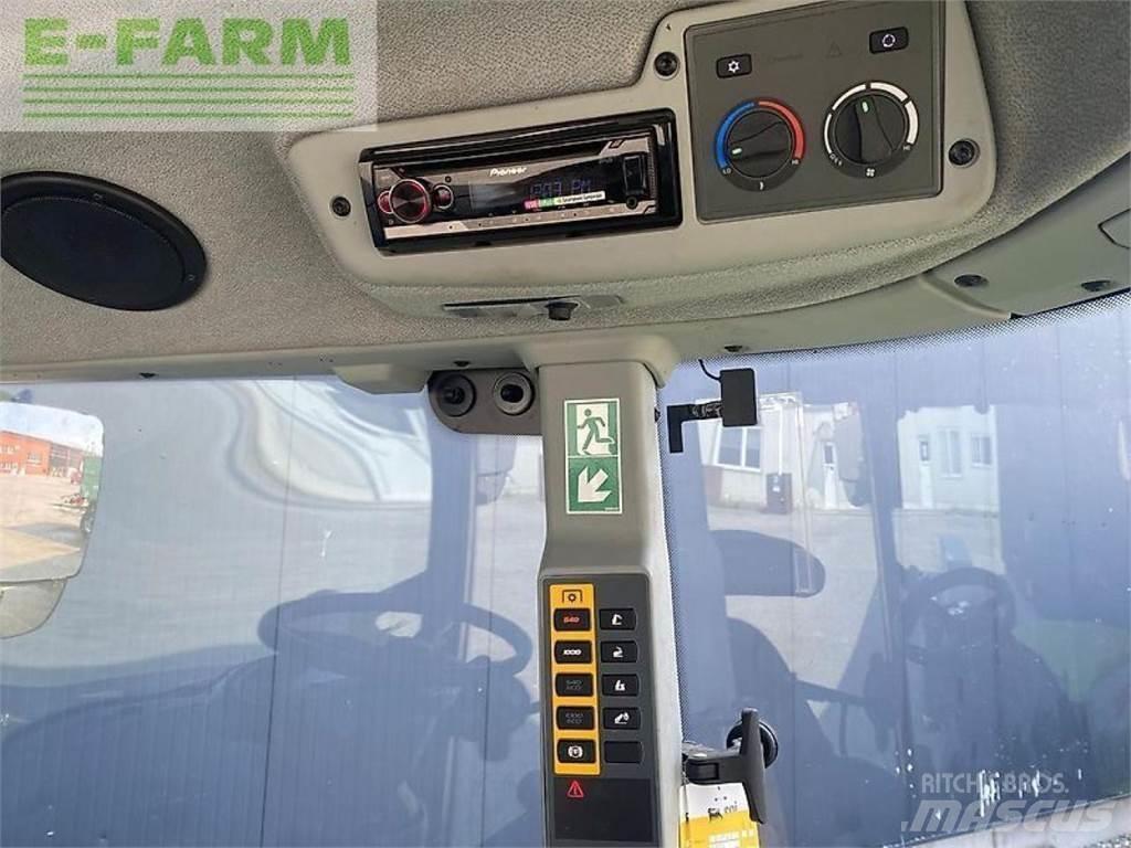 CLAAS arion 420 Traktorok