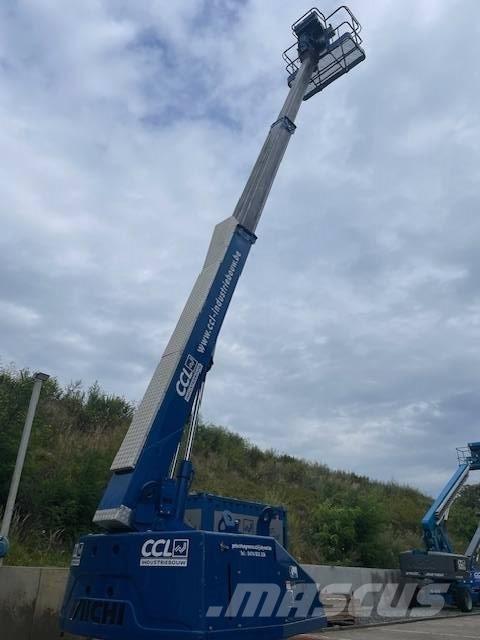 Aichi SR 12 B Teleszkópos emelők