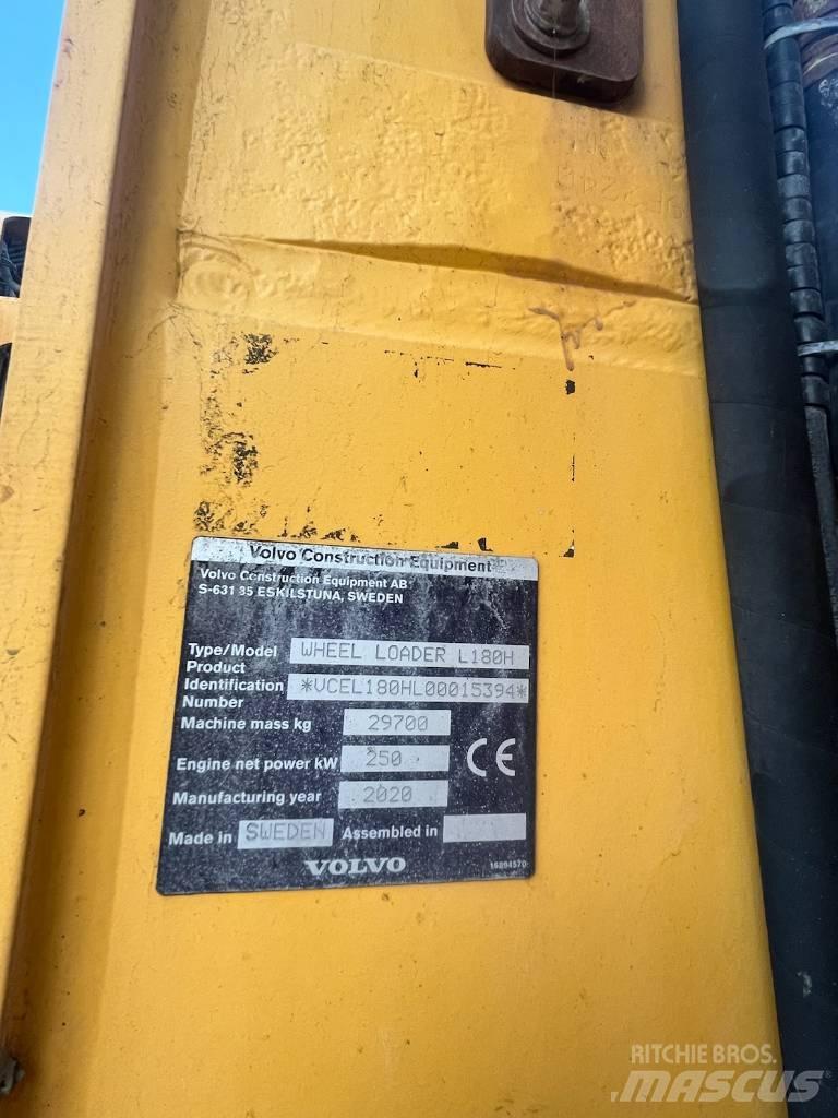 Volvo L 180 H Gumikerekes homlokrakodók