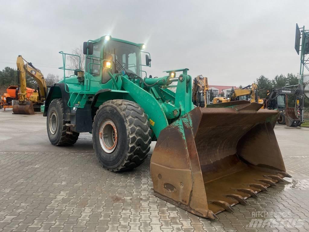 Doosan DL 420-3 Gumikerekes homlokrakodók