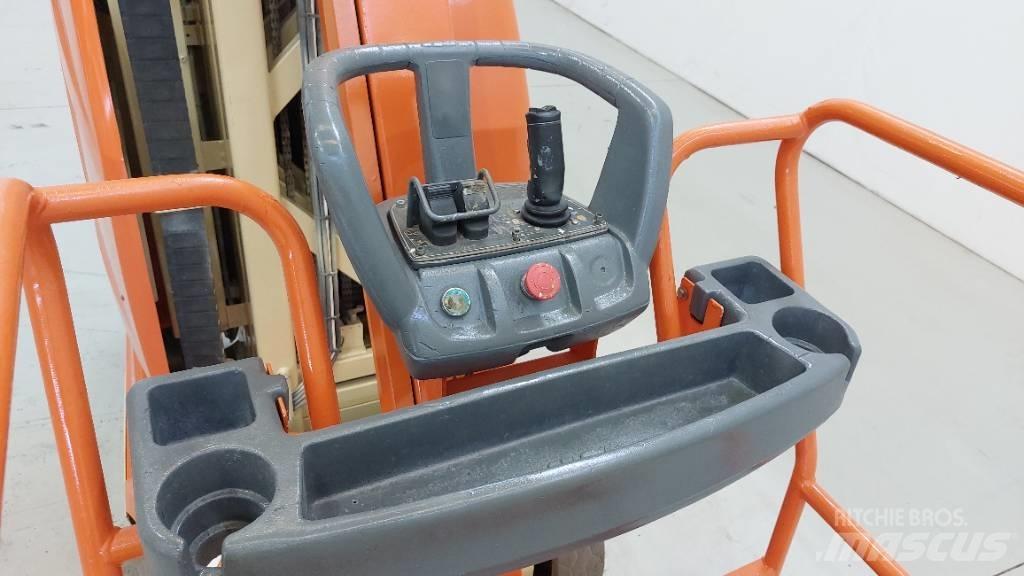 JLG Toucan 10 E Karos emelők