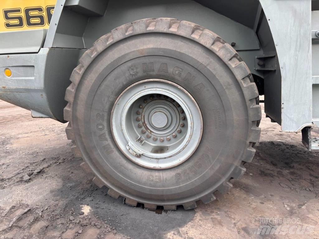 Liebherr L 566 Gumikerekes homlokrakodók