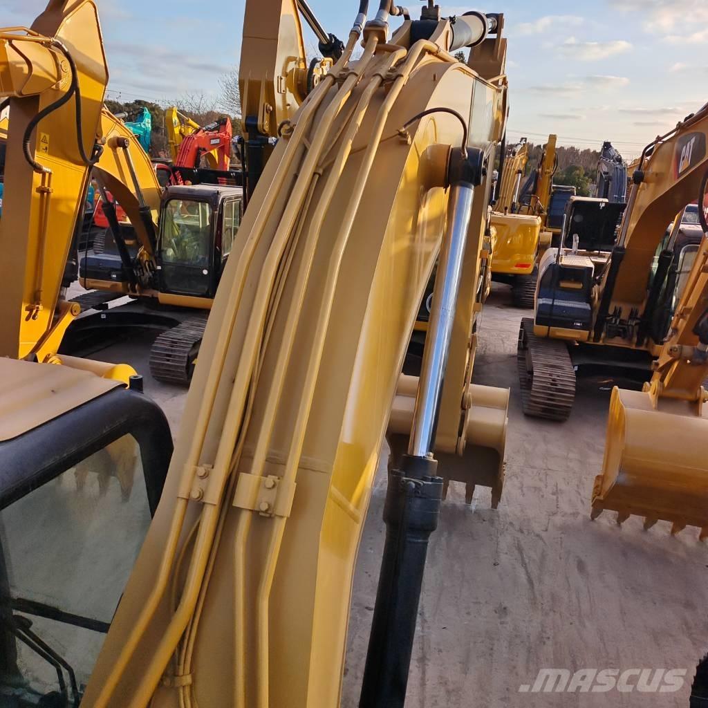 CAT 320 D Lánctalpas kotrók