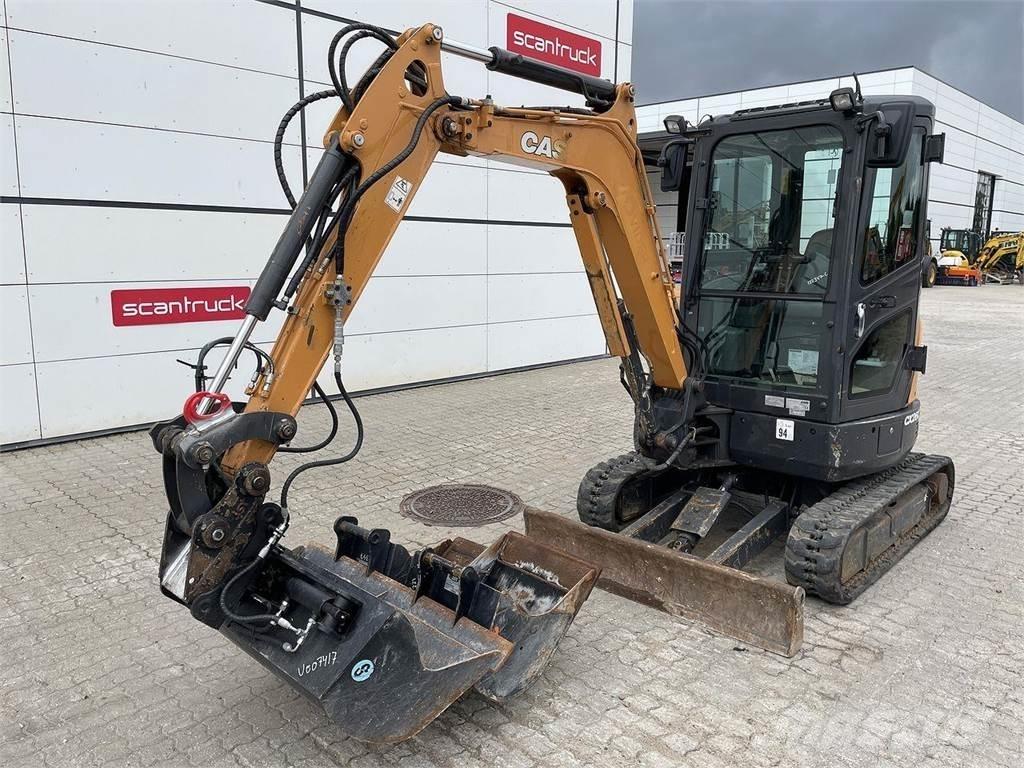 CASE CX26C Gumikerekes kotrók