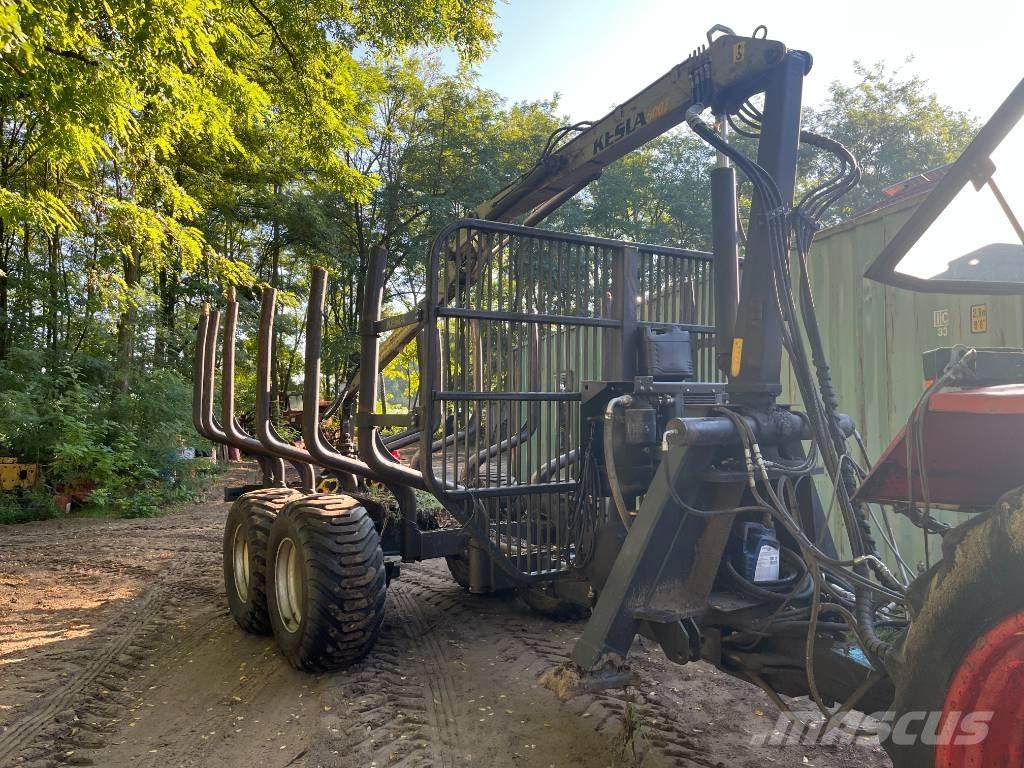 Kesla 122HD Erdészeti pótkocsik