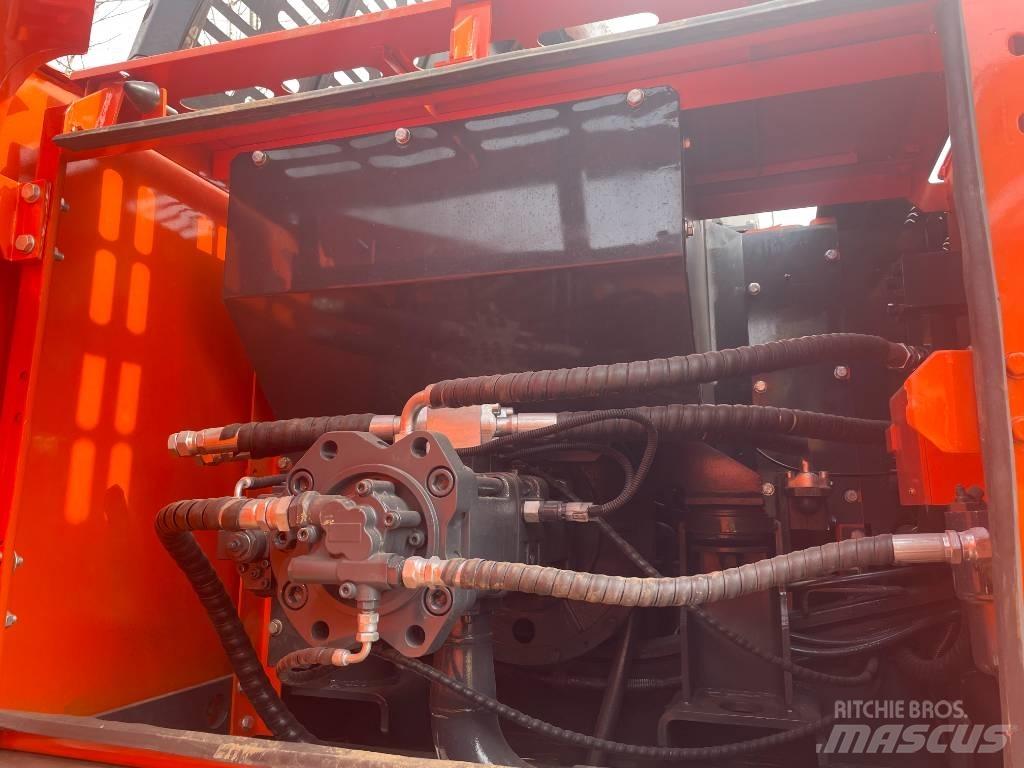 Doosan DX 225LC-9C Lánctalpas kotrók