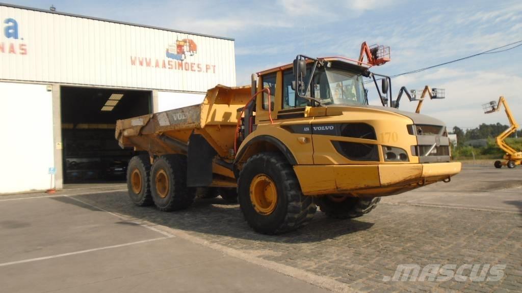 Volvo A 25 G Csuklósdömperek