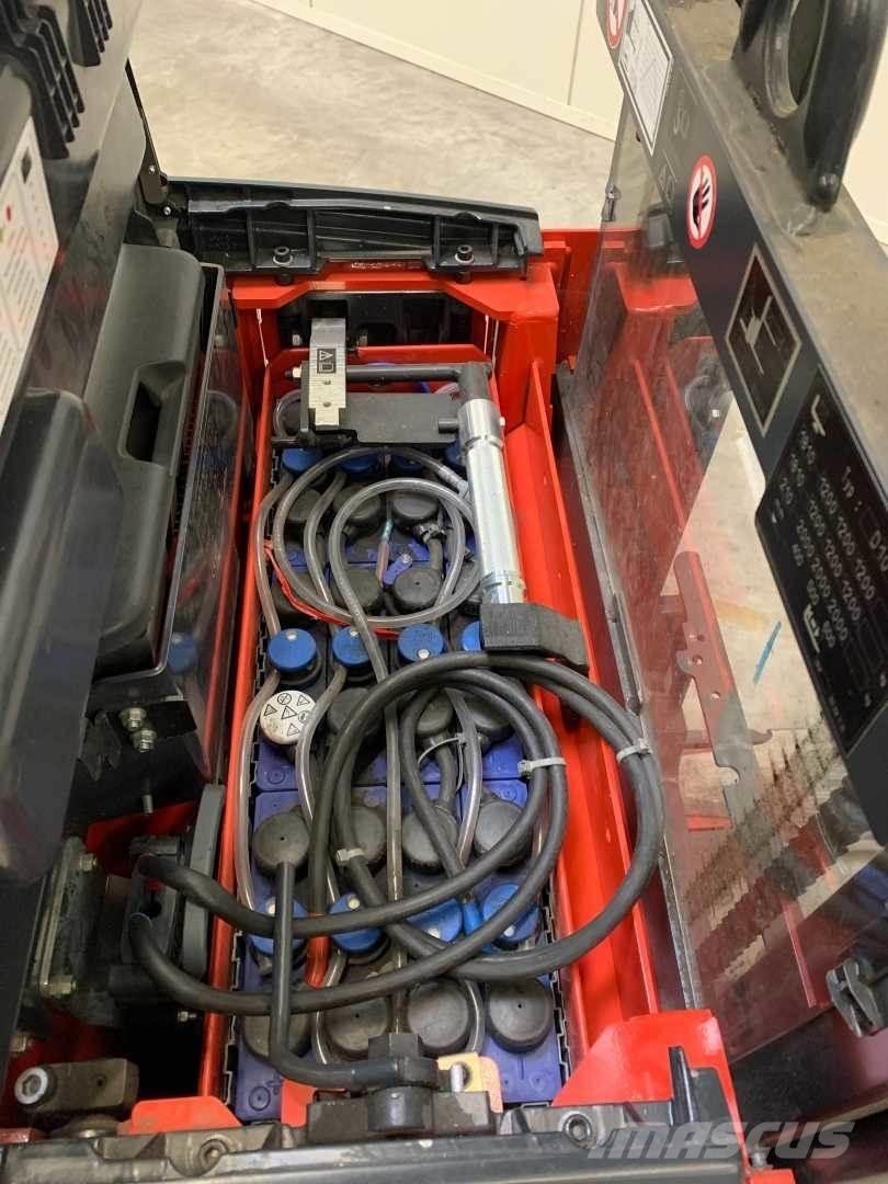 Linde D10 Elektromos gyalogkíséretű targoncák