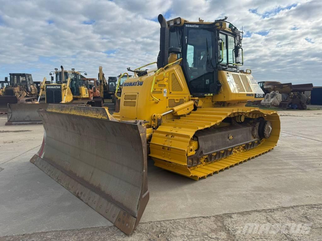 Komatsu D61PX-24 lánctalpas dózerek