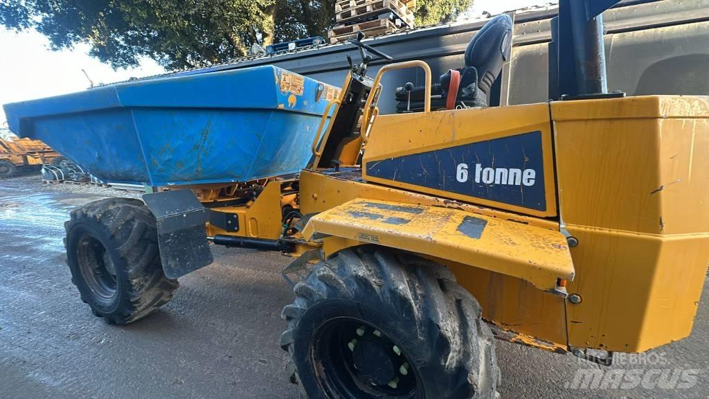 Thwaites 6t Mezei dömperek