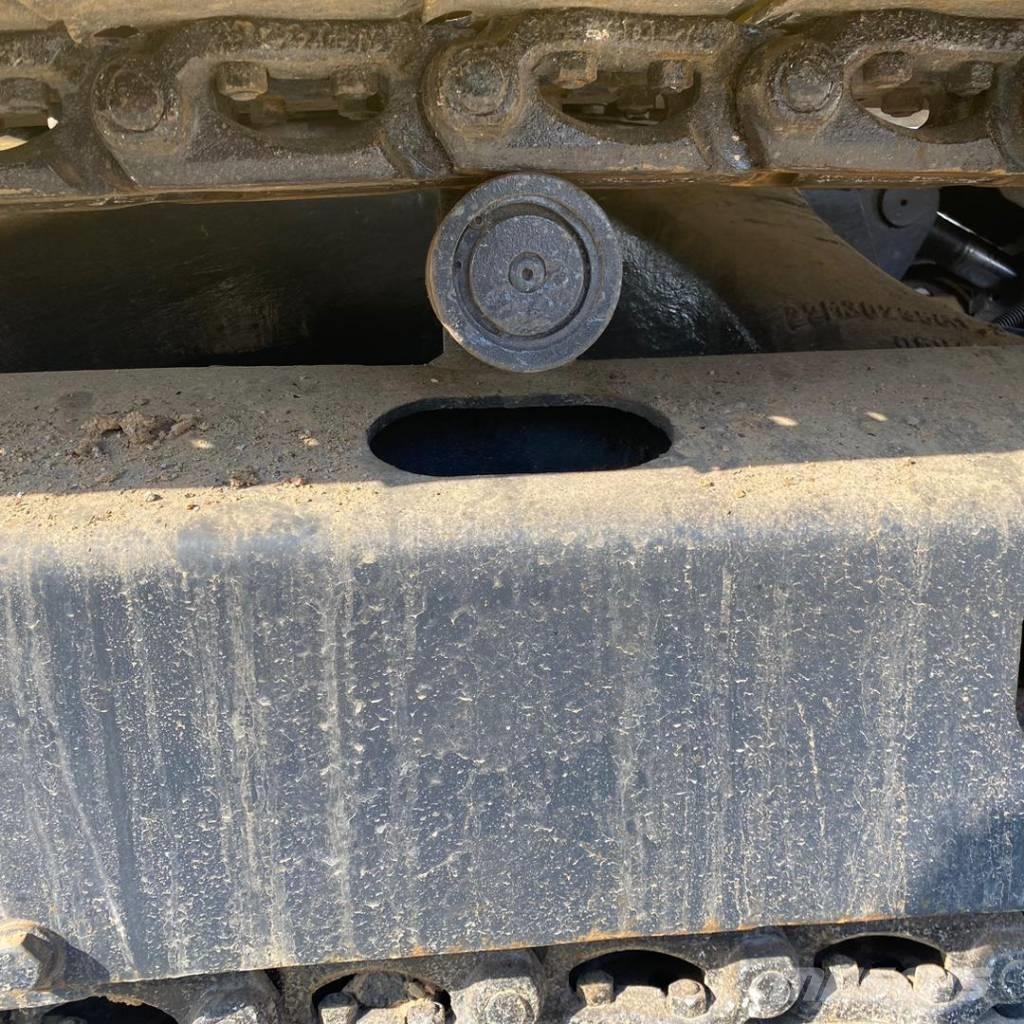 Komatsu PC 55 Lánctalpas kotrók