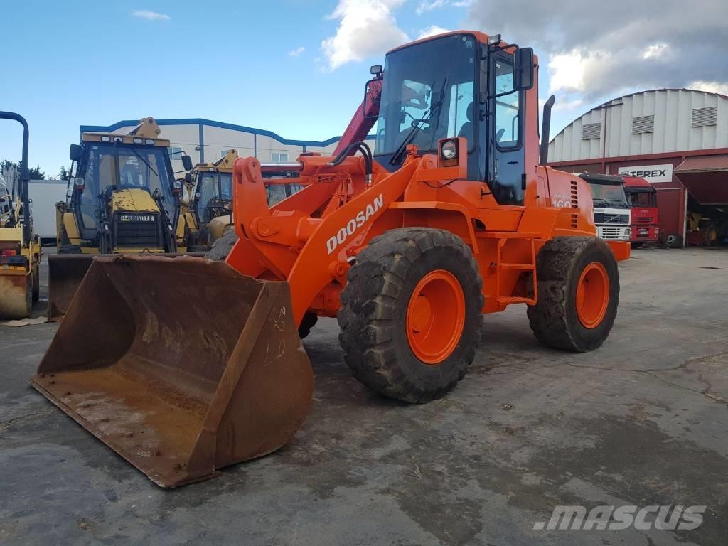 Doosan 160 v Homlokrakodók és kotrók