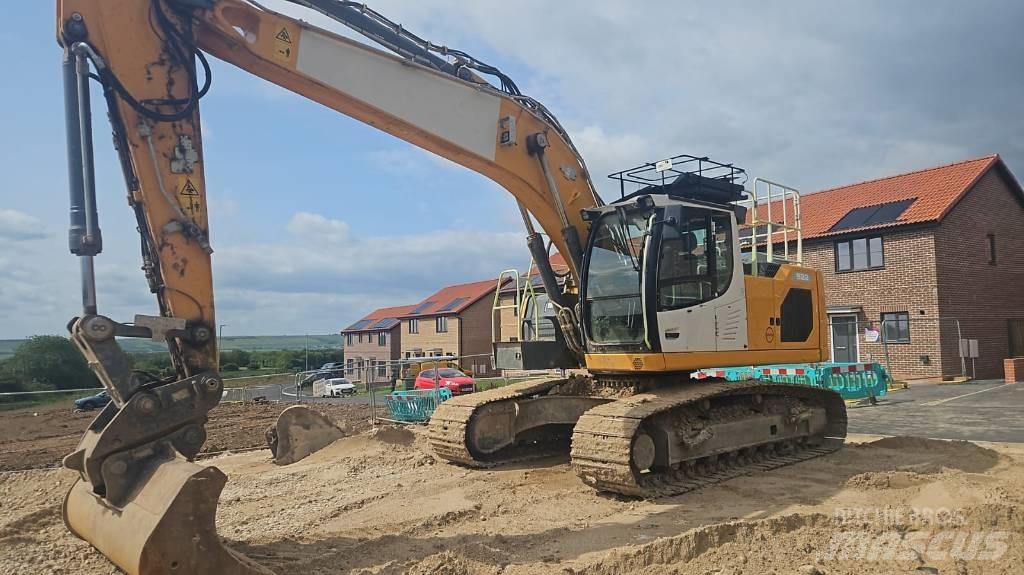 Liebherr R 922 LC Lánctalpas kotrók