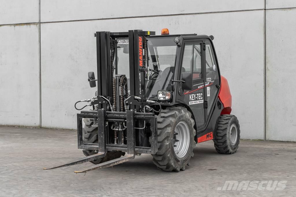 Manitou MC 30-4 Dízel targoncák