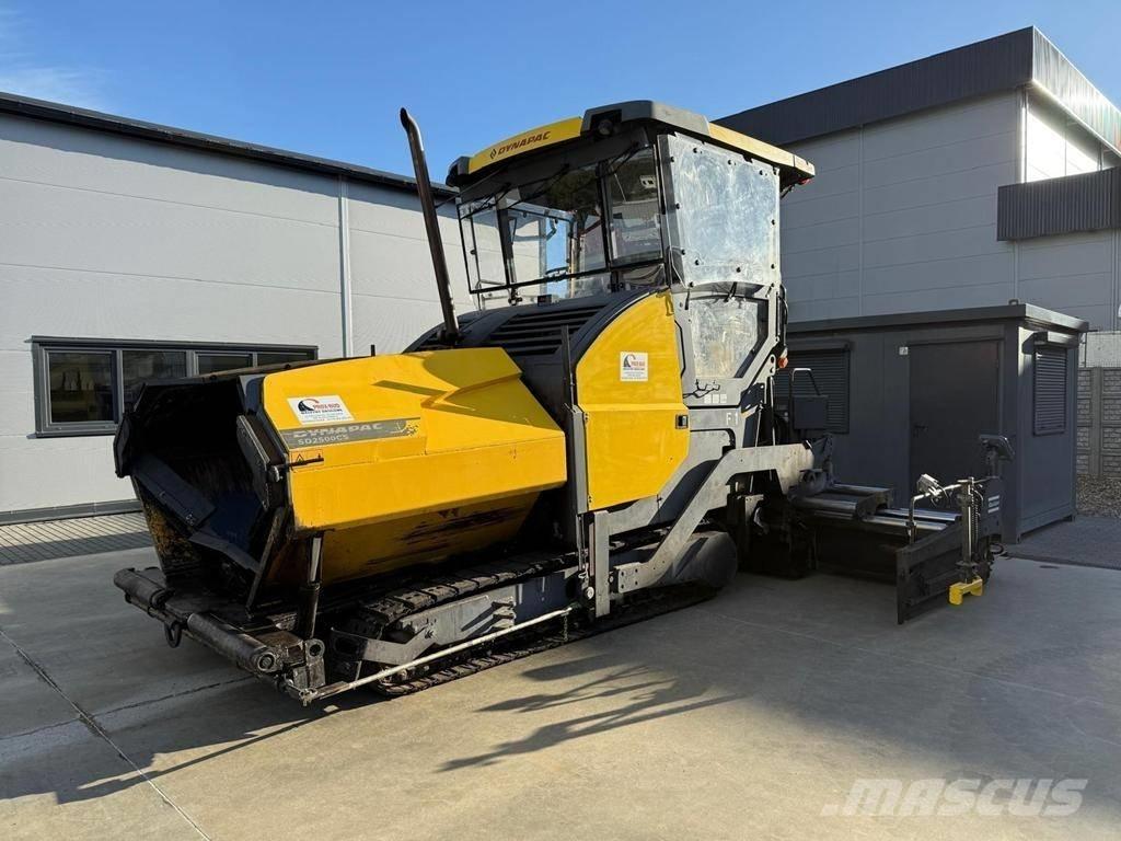 Dynapac SD 2500 CS Aszfalt terítõ gépek