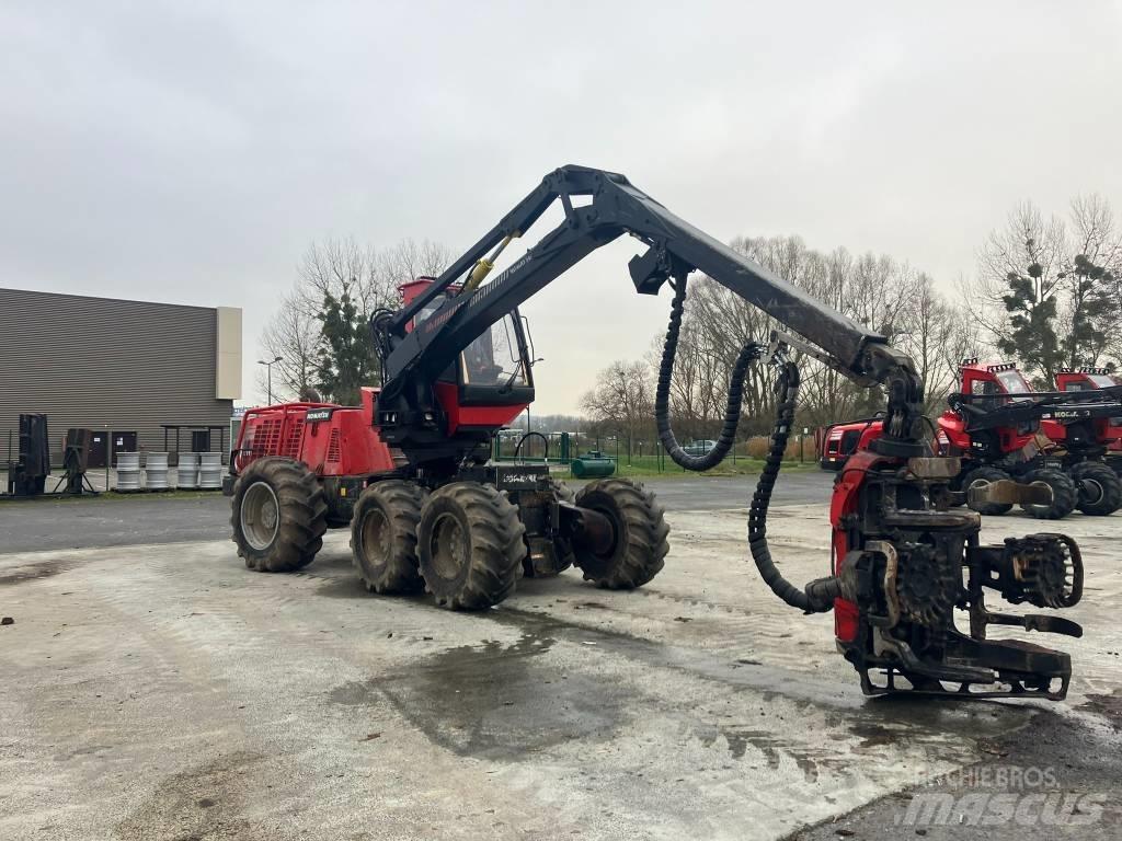 Komatsu 931.1 Betakarítók