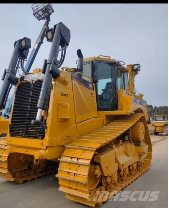 CAT D 8 T lánctalpas dózerek