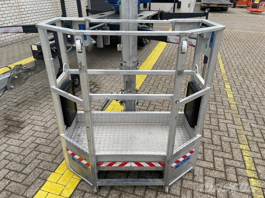 Böcker AHK 30/1600 Terepdaruk