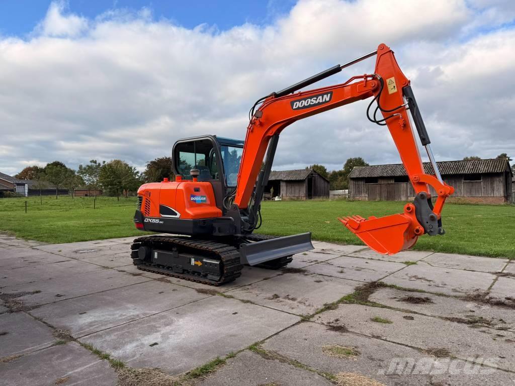 Doosan DX 55-9 C Mini kotrók < 7t